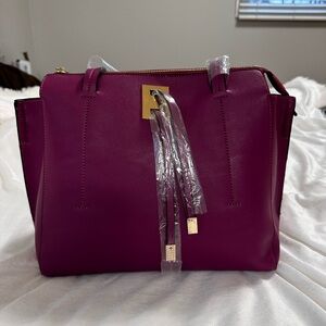 🆕 Chic Fuchsia Shoulder Bag